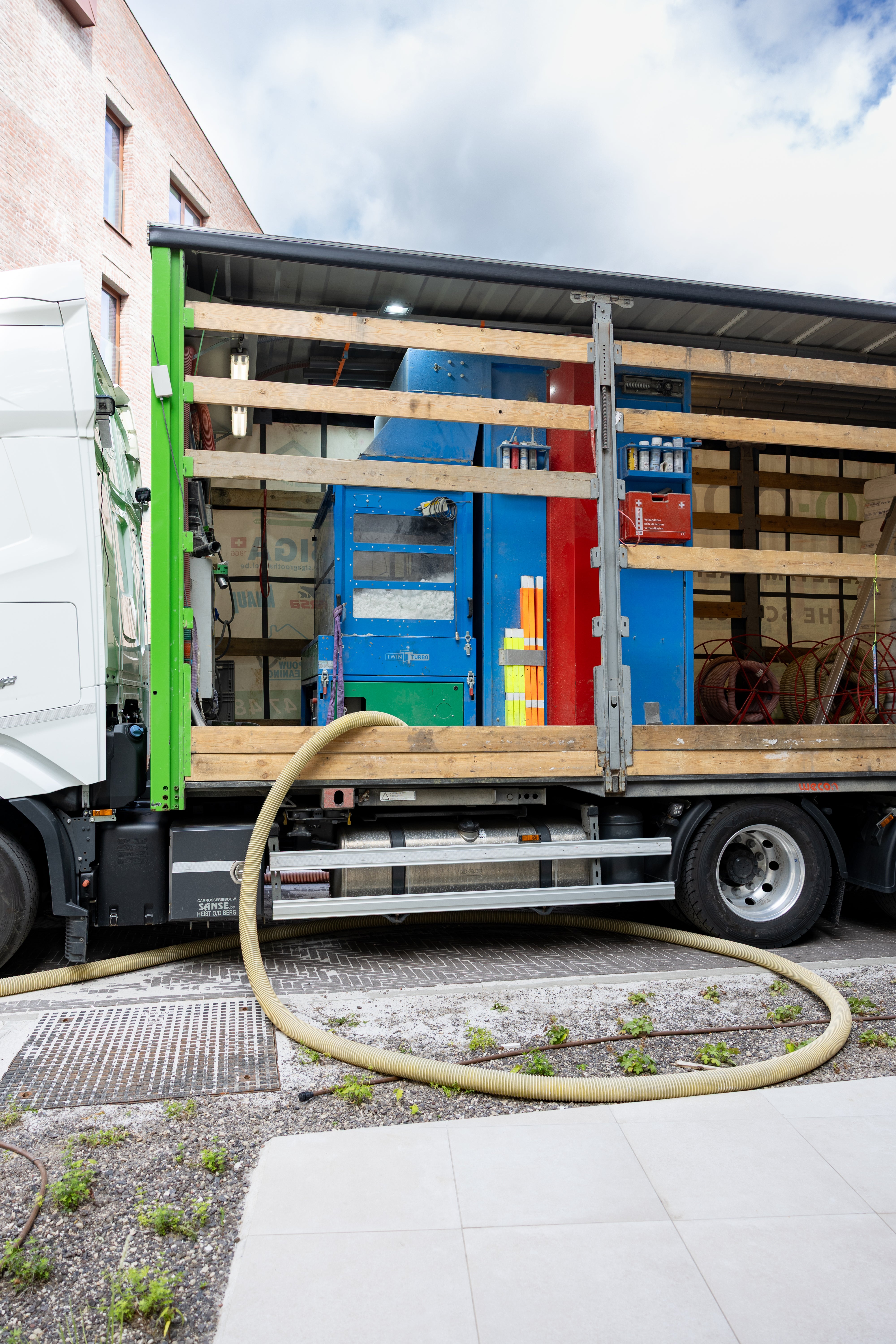 Nieuwe thuisbasis & 1e mobiele inblaasinstallatie 2018